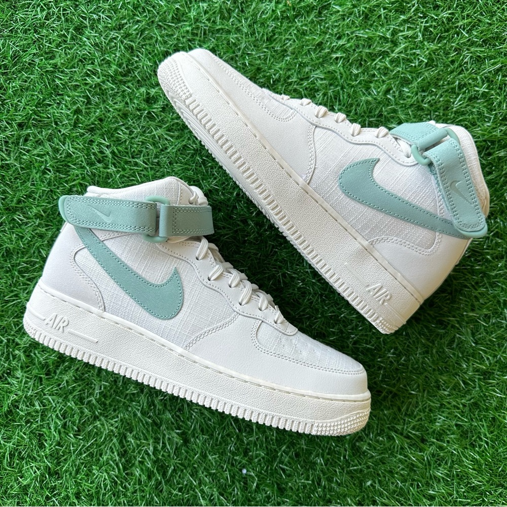 Nike Air Force 1 ‘07 Mid - Picture 4 of 10